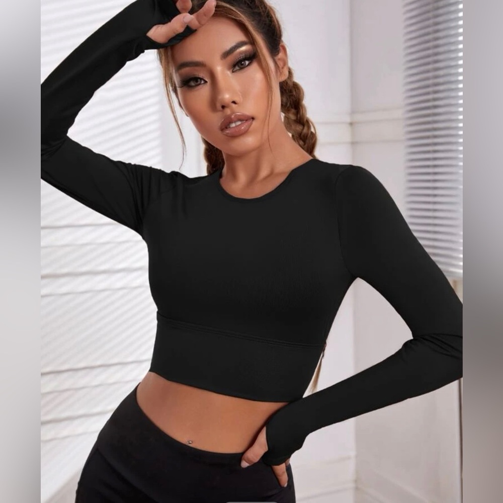 Black Long Sleeve Athletic Crop Top Thumb holes cross cross backless shirt